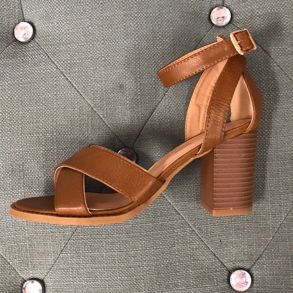 🍂AU-Myth🍂 - Picture 3 of 3